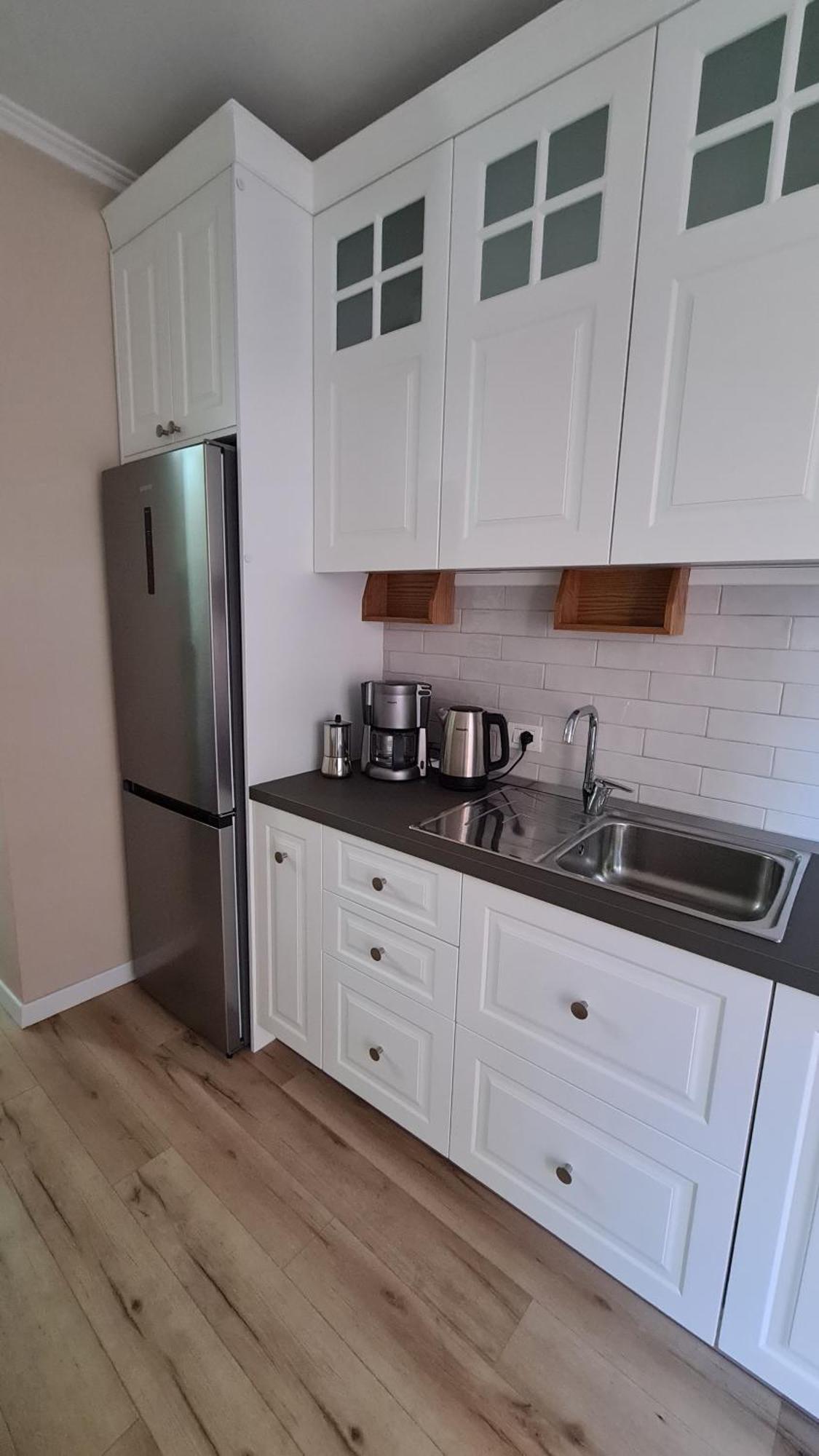 Family-Friendly Apt At 21 Dhjetori W/Self Check-In ティラナ エクステリア 写真